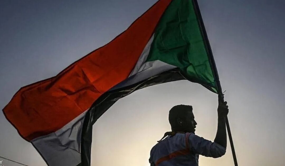 أميركا تحذر من التصعيد.. وتدعو لمفاوضات دون شروط بالسودان